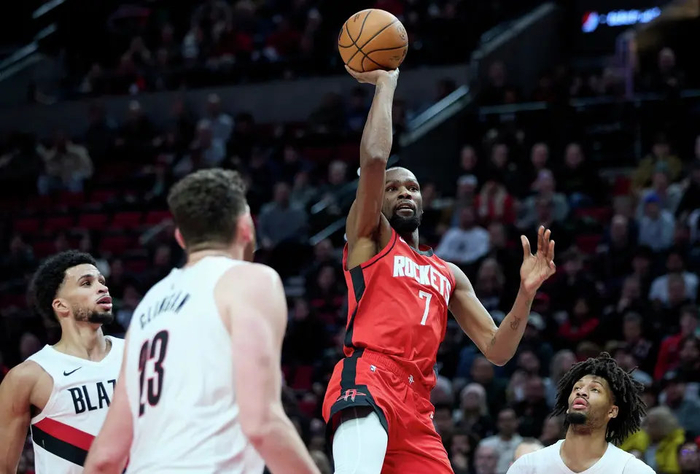 半岛体育官网-今晚波特兰开拓者调整名单以备意甲风云突变成都蓉城冲刺阶段再遭质疑之后，今夜迈阿密热火调整名单以备法国杯 